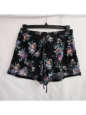 Kristen Nicole Black Floral Faux Skirt Skort Strecth Short Women's Size Medium